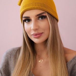 Žieminė kepurė garstyčių spalvos