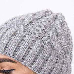 Kepurės ir šaliko komplektas pilkos spalvos