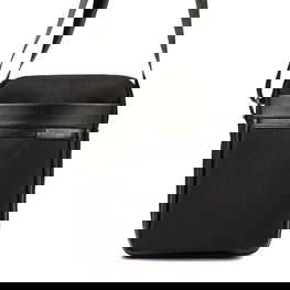 Rankinukas per petį Coveri World