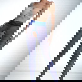 Pėdkelnės Very Peri 30 DEN mėlynos spalvos