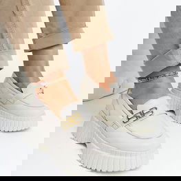 Šviesiai smėlio spalvos odiniai pusbačiai Karino