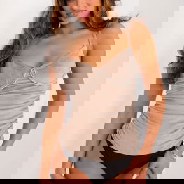 Figūrą pagražinantys Bodis Badu“ drabužiai