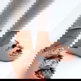 šlepetės smėlio spalvos