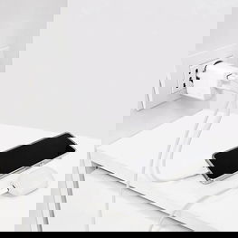 25 W galios Power Delivery“ USB C sieninė įkroviklis, baltos spalvos