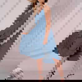 Suknelė šviesiai mėlyna