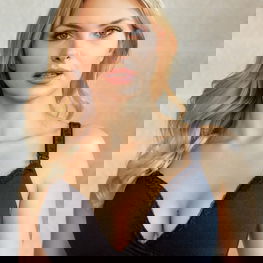 Liemenėlė maitinančioms mamoms Mirabile, patogi nėštukėms