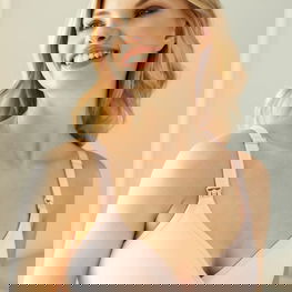 Liemenėlė maitinančioms motinoms Mirabile, patogi ir švelni