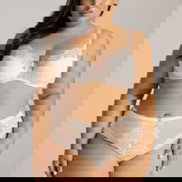 Kreminės spalvos nėriniuotos aukštinto liemens kelnaitės Kelnaitės Blossom