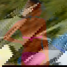 rožinis maudymosi kostiumėlis su sijonėliu Atun