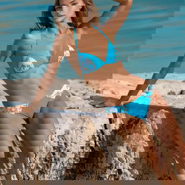 Moteriškas juodas formuojantis maudymosi kostiumėlis Miracle