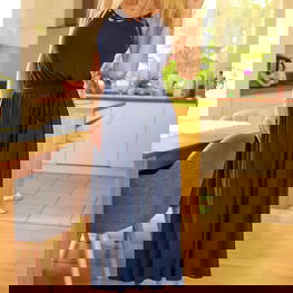 Suknelė tamsiai mėlyna be rankovių su dirželiu kasdienai Mirale