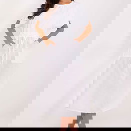 Balta vasarinė suknelė su kišenėmis ir raišteliu Och Bella