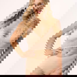 Kelnaitės kūno spalvos aukštu liemeniu kasdienai Babell