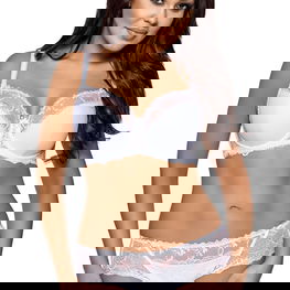 Kelnaitės baltos nėriniuotos kasdienai Ava