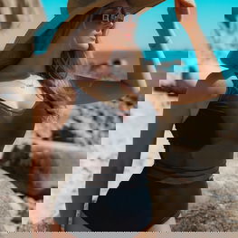 Maudymosi kostiumėlis juodas vientisas su tinkleliu paplūdimiui Barontex