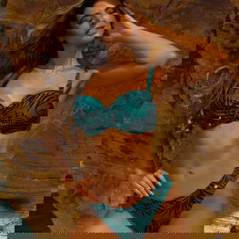 Maudymosi kostiumėlis dvisluoksnis žalias su lapų raštu paplūdimiui Barontex