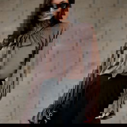 Palaidinė su kaklaraiščiu ruda satino ilgarankovė Roco Fashion