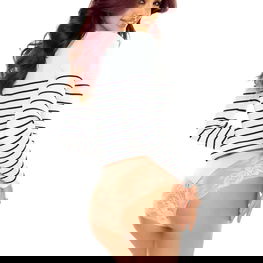 Kelnaitės moteriškos kūno spalvos nėriniuotos Lapinee