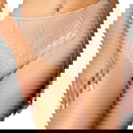 Kūno spalvos moteriškos kelnaitės su nėriniais Mat