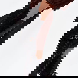 Juodi moteriški aulinukai su kulnu iš natūralios zomšos Artiker