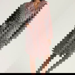 rausvas chalatas Henderson