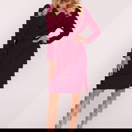 Suknelė tamsiai raudona su klostėmis