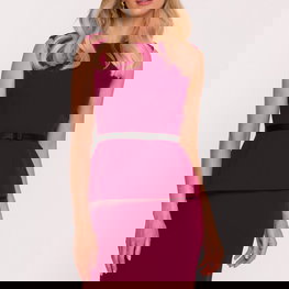 Suknelė tamsiai raudona su dirželiu