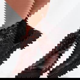 Aulinukai rudi su pašiltinimu Maciejka – komfortui ir šilumai vėsiomis dienomis.