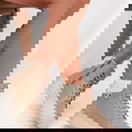 Aulinukai su kailiu Lee Cooper – šilumai ir patogumui žiemos dienomis.