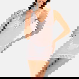 Palaidinė gundančio kirpimo Teyli – išraiškingam ir pasitikinčiam įvaizdžiui.