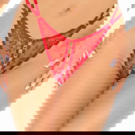 T-formos kelnaitės juodos su nėriniais