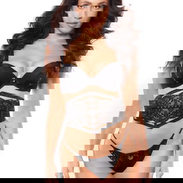 Push-up liemenėlė juoda su nėriniais