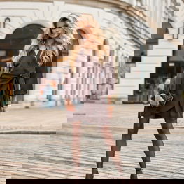 Suknelė juoda Roco Fashion 220466 – elegantiškas pasirinkimas