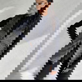 Liemenė šviesiai pilka su kišenėmis VLR008