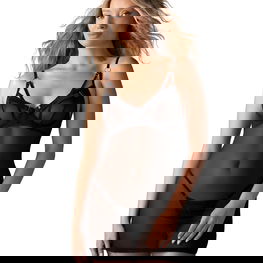 Naktinukai juodi Euridia Chemise – švelnus pasirinkimas