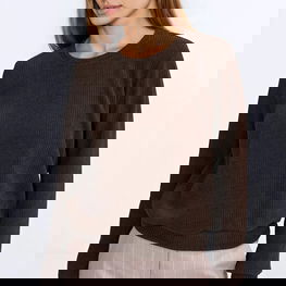 Džemperis Nife – stiliui ir komfortui kasdien.