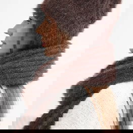 Komplektas moteriškas rudas iš minkštų siūlų AT