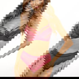 Kelnaitės moteriškos bordo spalvos aukštu liemeniu