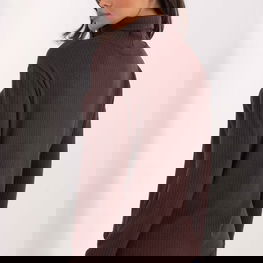 Megztinis moterims su aukštu kaklu Lakerta