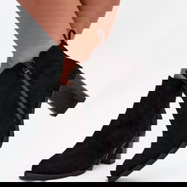 Auliniai batai su kulnu