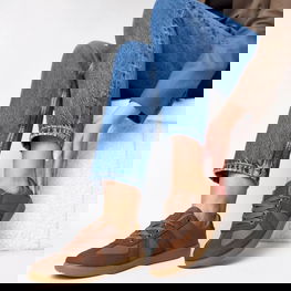 Moteriški kedai su platforma rudi Valentine