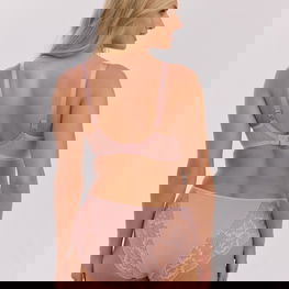 Klasikinės kelnaitės su nėriniais Gaia