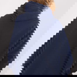 Moteriškas džemperis su gobtuvu ir kišene