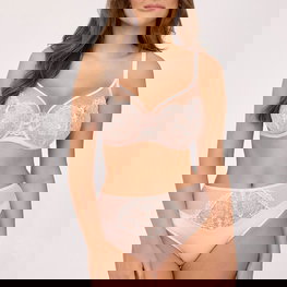 Liemenėlė minkšta su lankeliais persiko spalvos