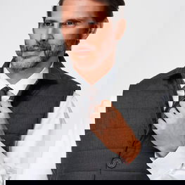 Vyriška dygsniuota liemenė smėlio spalvos Ombre