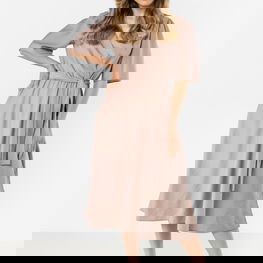 Moteriška suknelė su V iškirpte ir rišamu juosmeniu awama