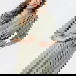 Suknelė su surišamu liemeniu midi Awama