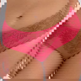 Moteriškos kelnaitės iš nėrinių su medvilniniu įsiūlu