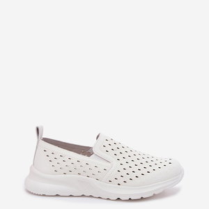 Moteriški įsispiriami pusbačiai iš dirbtinės odos