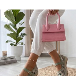 Moteriškos espadrilės su siuvinėtomis gėlėmis